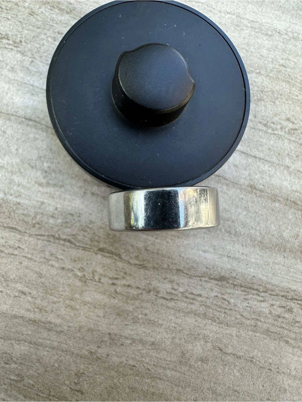 Oura Heritage size 7 Ring w/ charger
